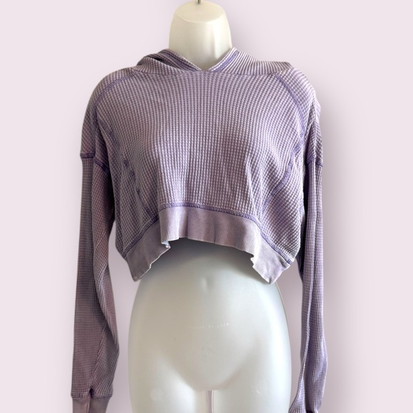 Wild Fable Cropped Hoodie - Waffle Knit, Long Sleeve, Raw Hem, Size XL - Picture 1 of 7